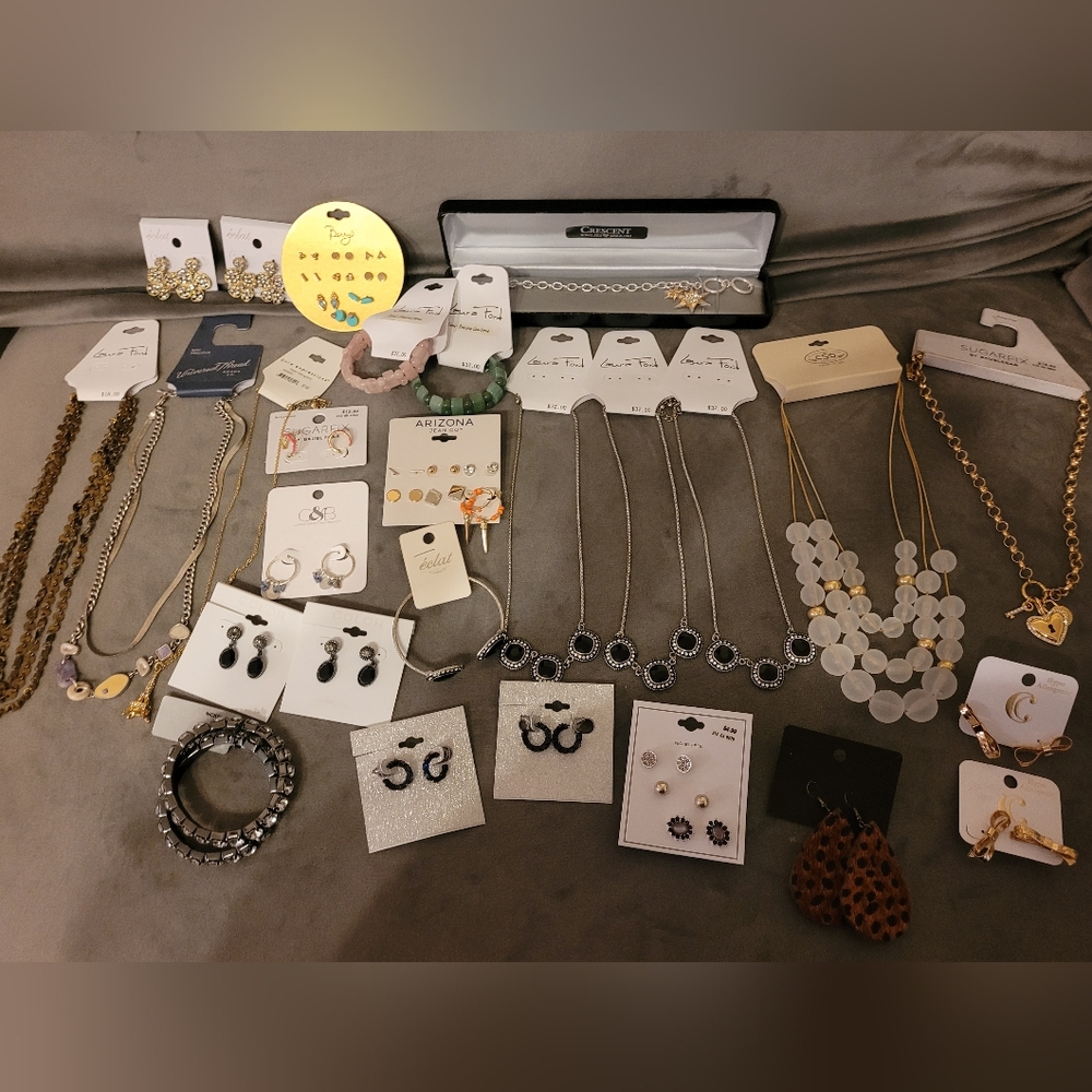 Lot of All New Jewelry Worth >$375!